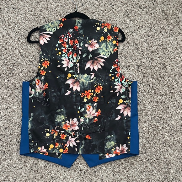 Paisley & Gray Blue Suits & Blazers Vests Collection - Picture 3 of 4